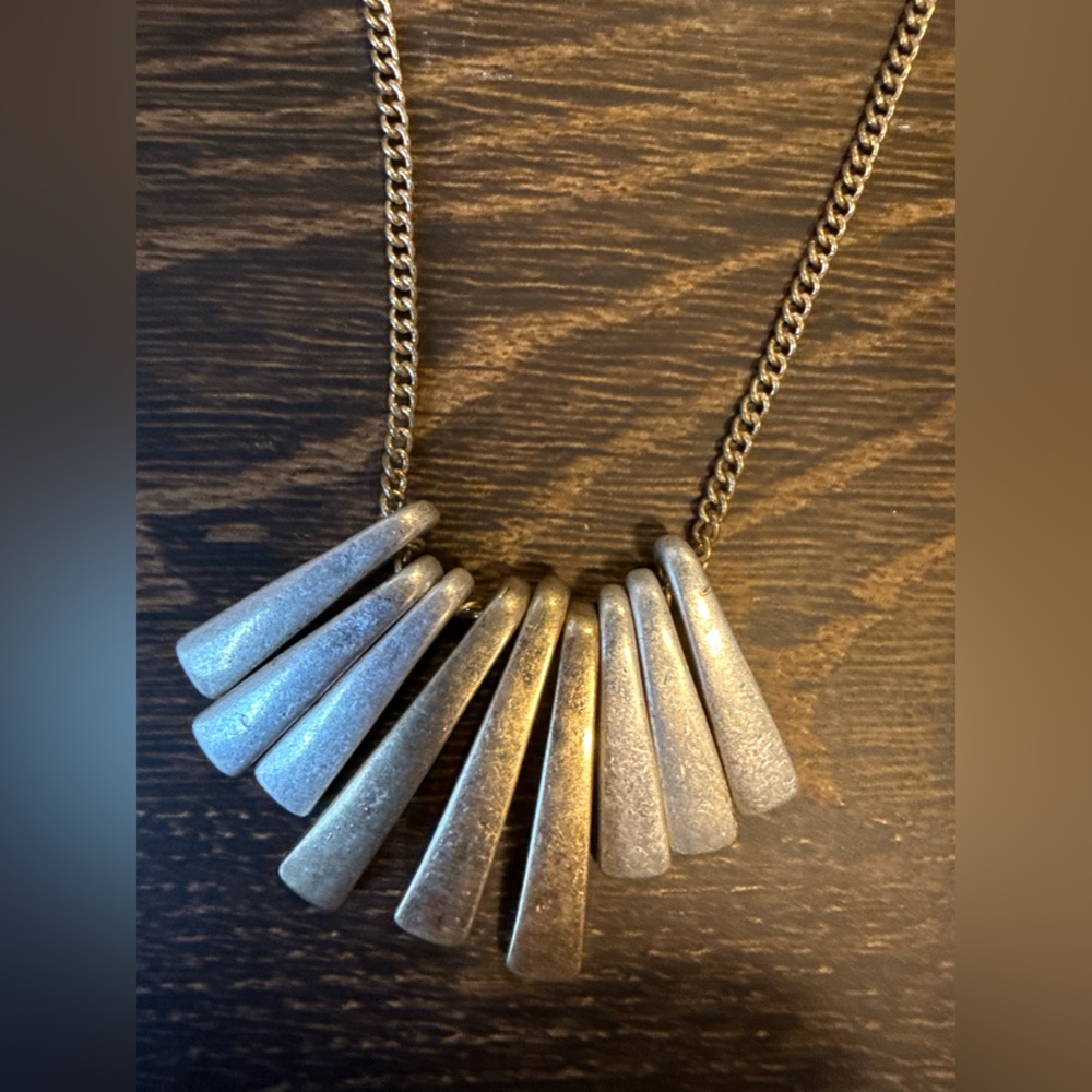 Two-Tone Fashion Necklace
